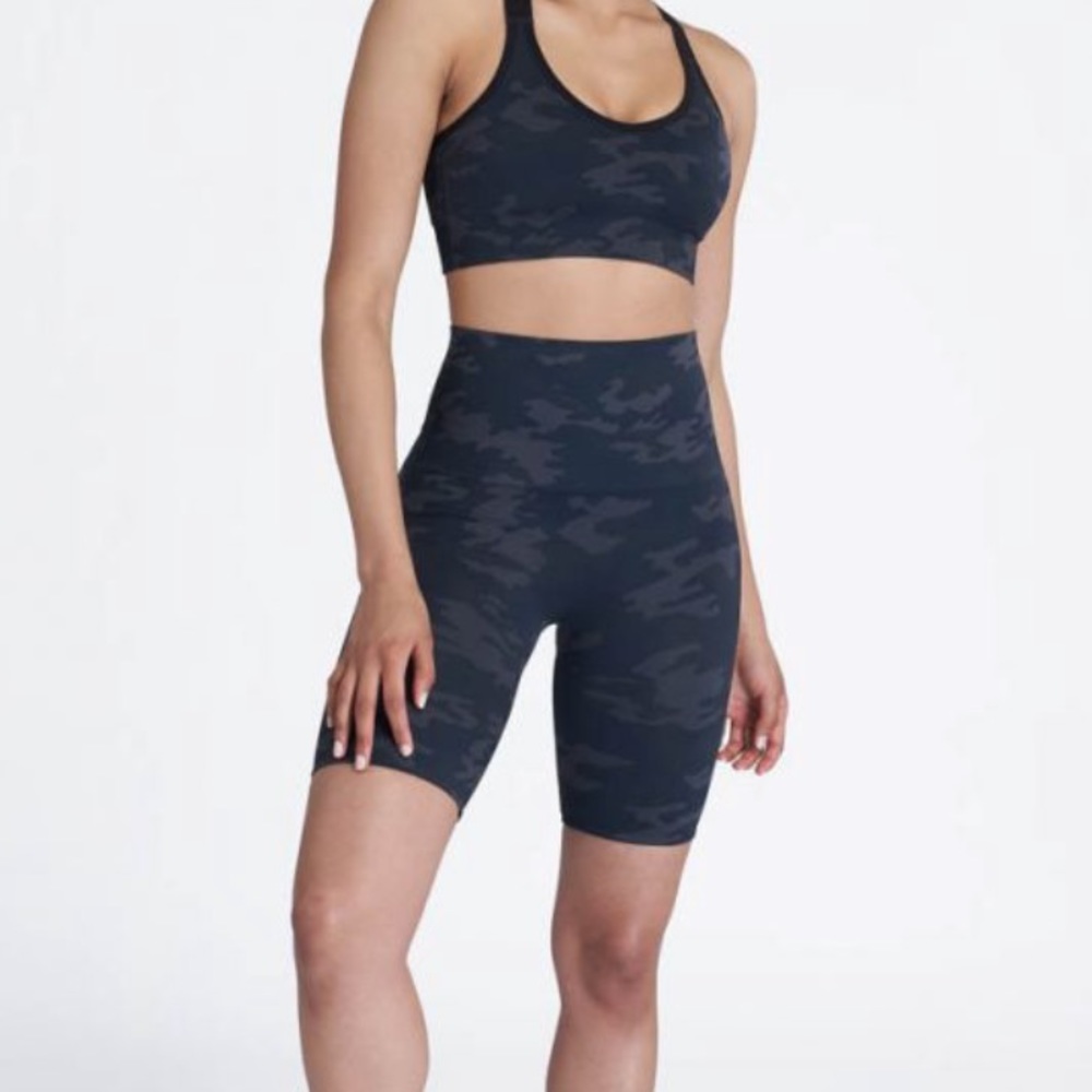 SPANX Camo Bike Shorts 🩳